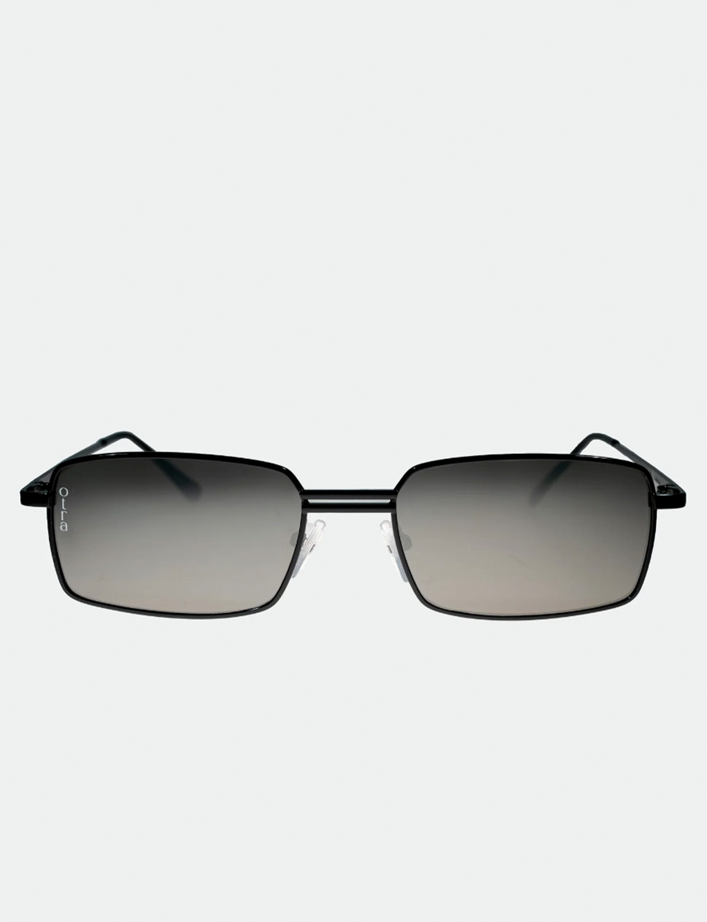 LLA Sunglasses, Black/Mirror