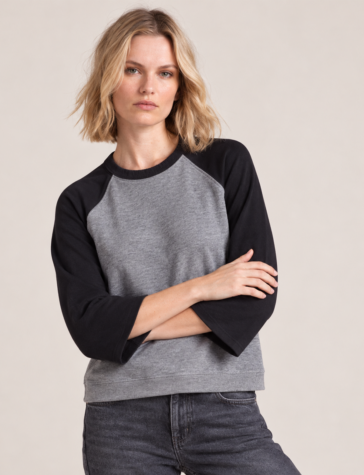 Color Block Raglan, Charcoal Heather/Black