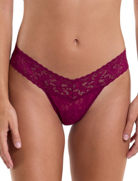 Signature Lace Low Rise Thong, Sugar Plum Red