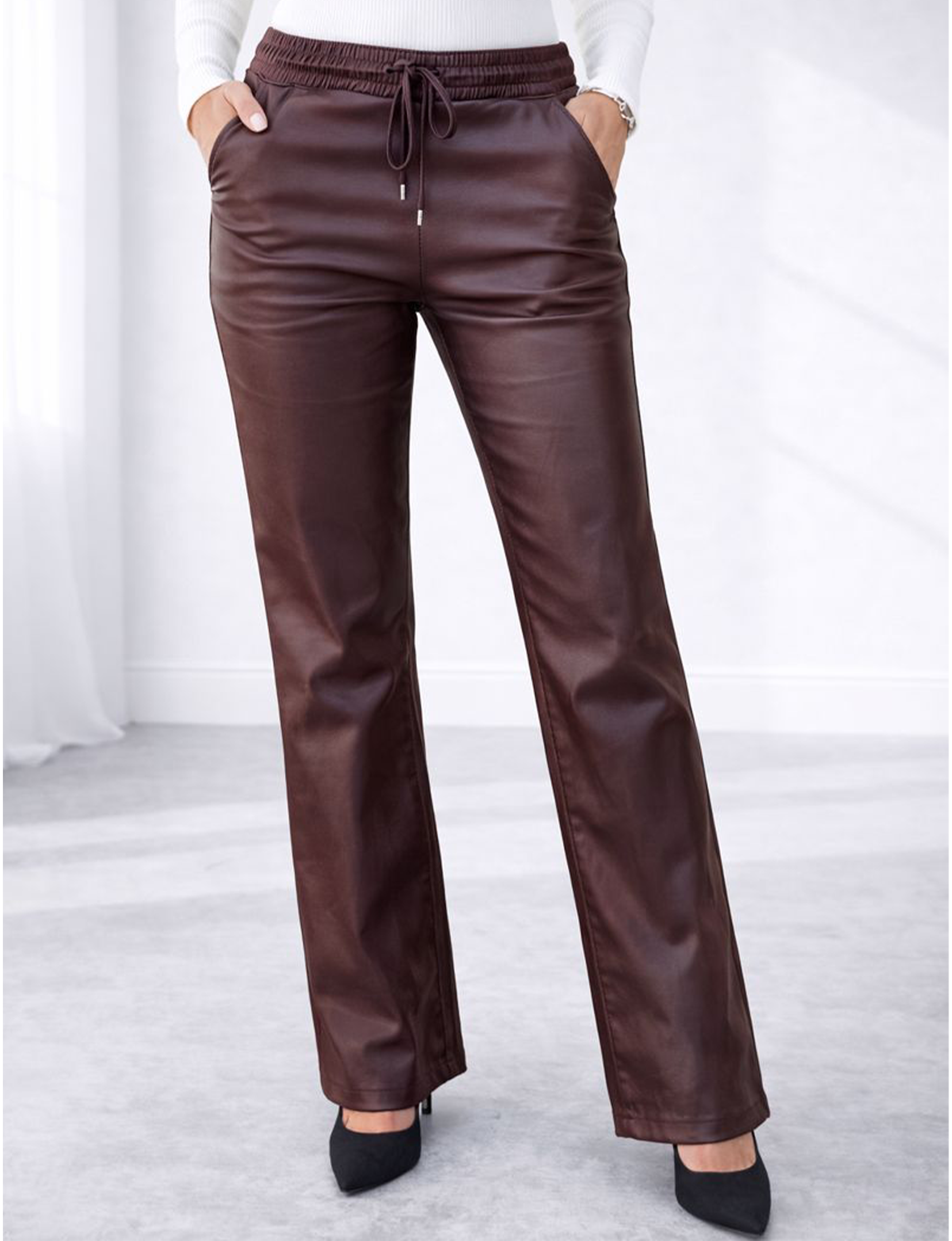 Loren Vegan Bootcut, Cranberry