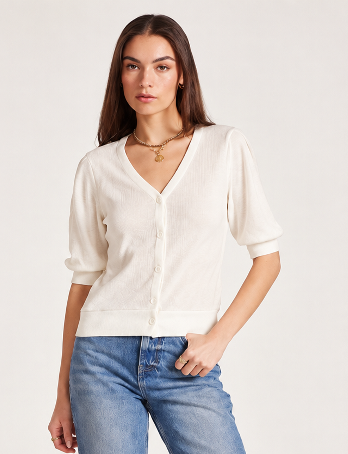 Lorna Cardigan, Pearl
