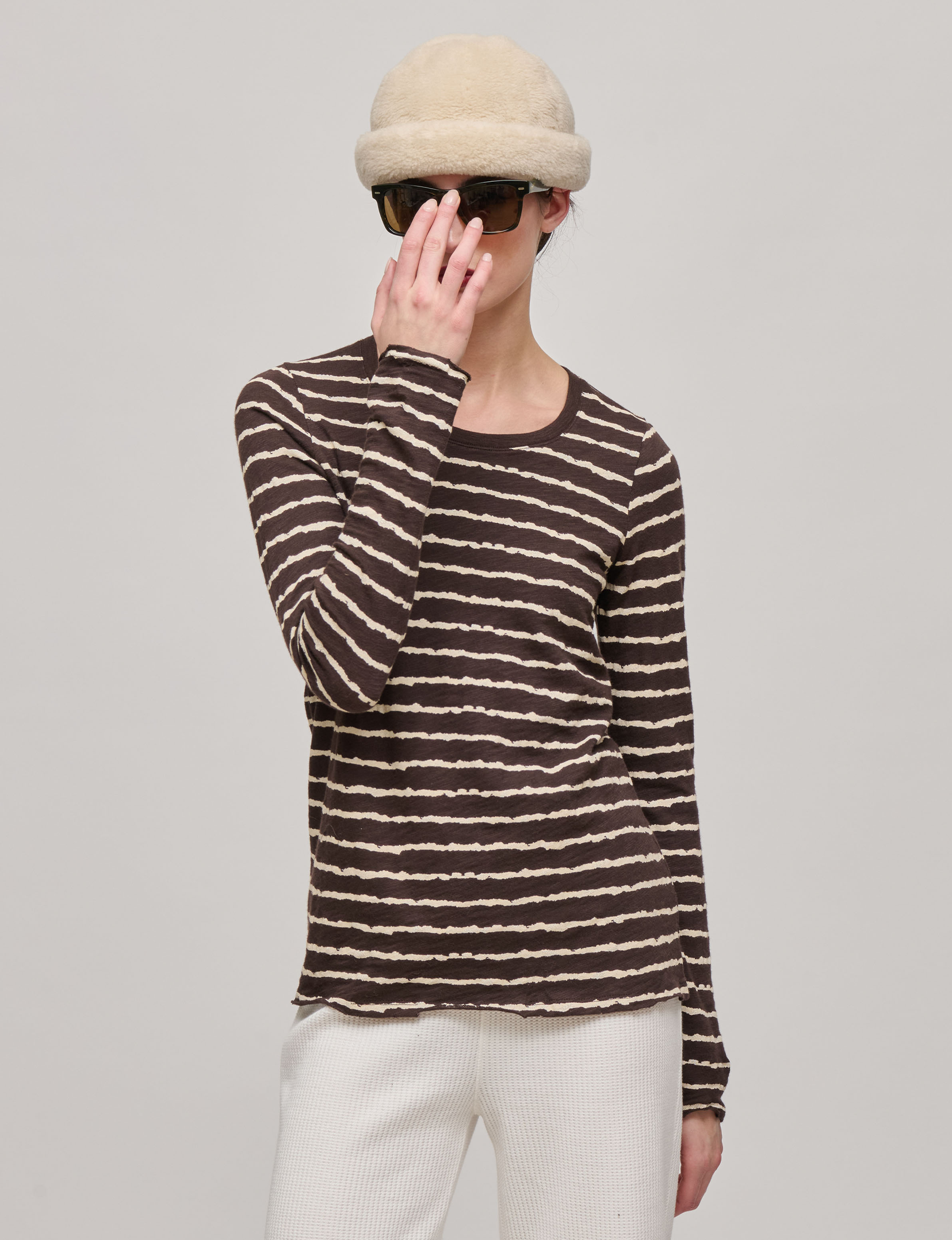 Slub Jersey Long Sleeve Destroyed Wash Crew, Dark Chocolate/Chalk