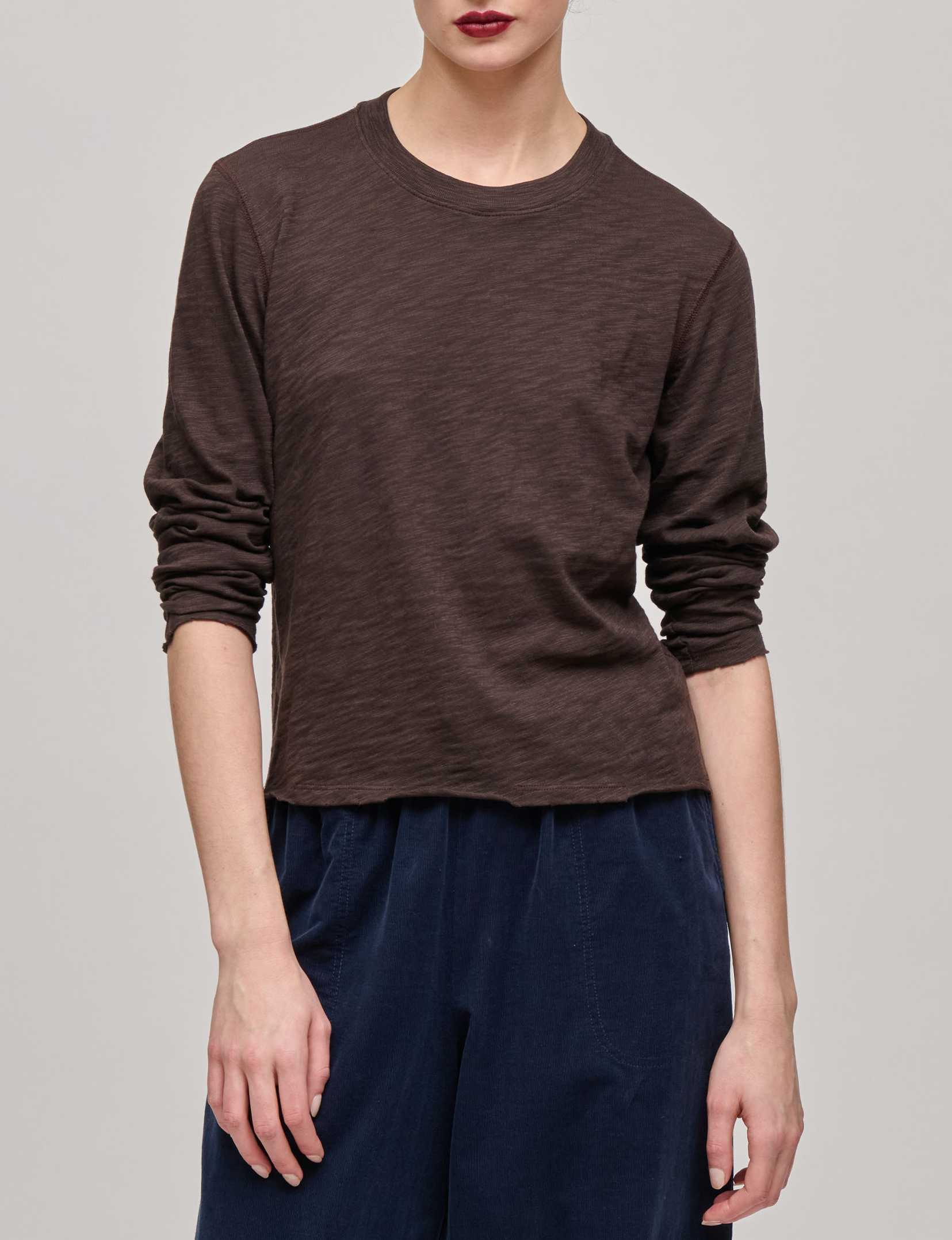 Slub Jersey Long Sleeve Destroyed Crop Crew, Dark Chocolate