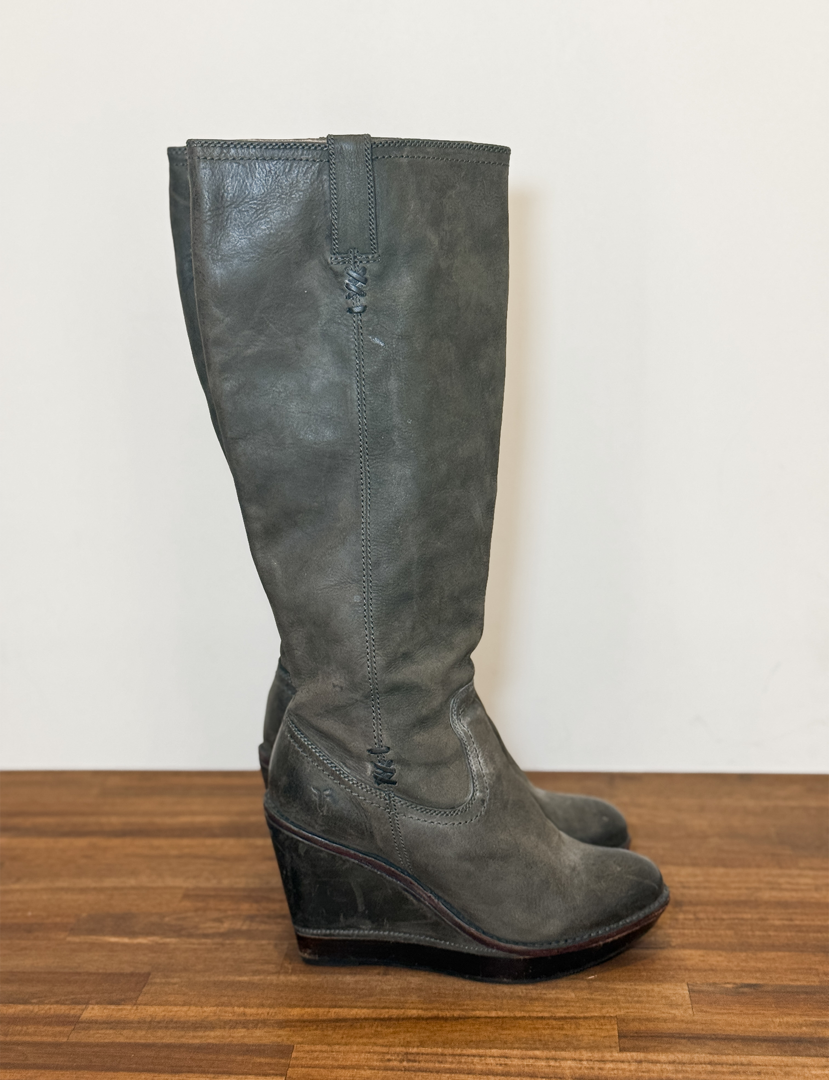Frye Paige Wedge x Stitch Boot, Distressed Grey