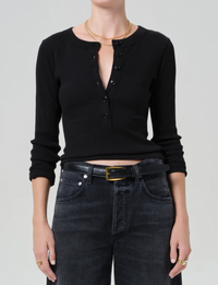 Varra Henley, Black