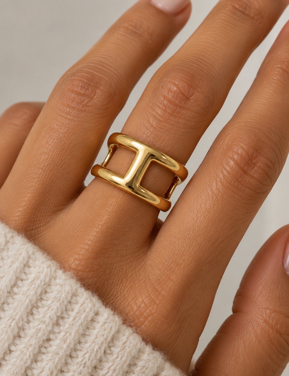 Elodie Ring, Gold
