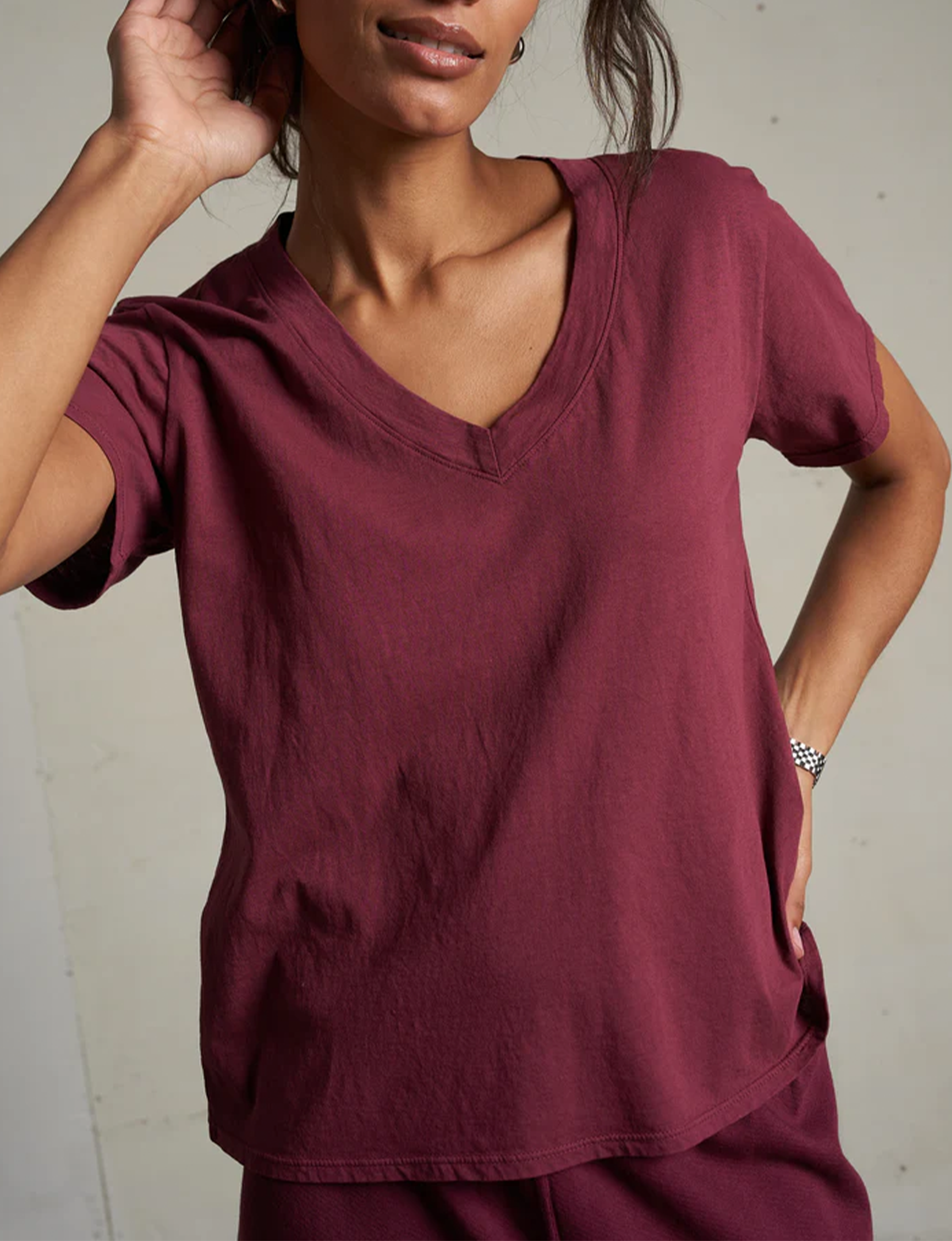 Hendrix V Neck Tee, Dark Burgundy