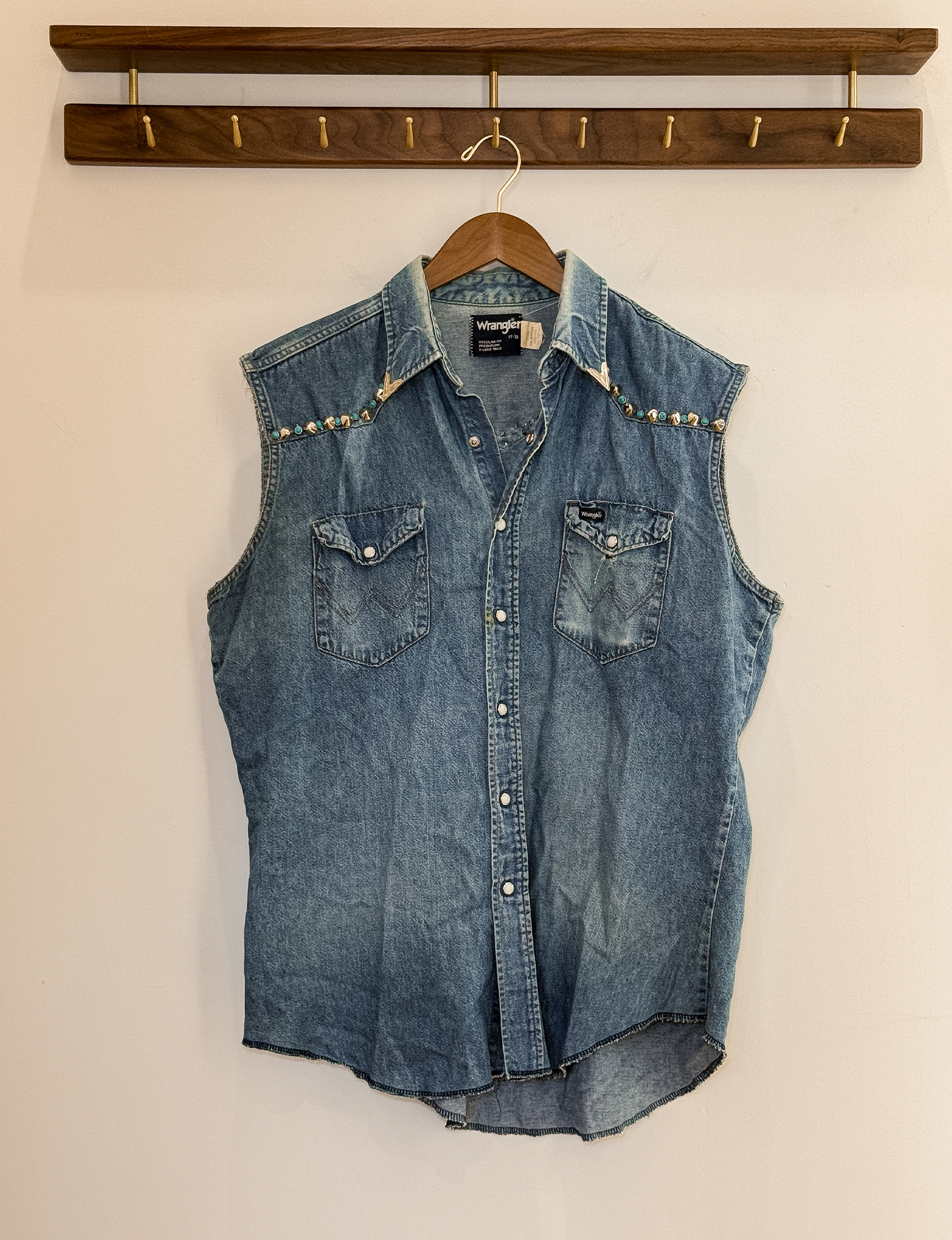 Wrangler Studded Lightweight Vest, Denim