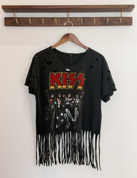 Kiss Distressed  Fringe Tee, Black