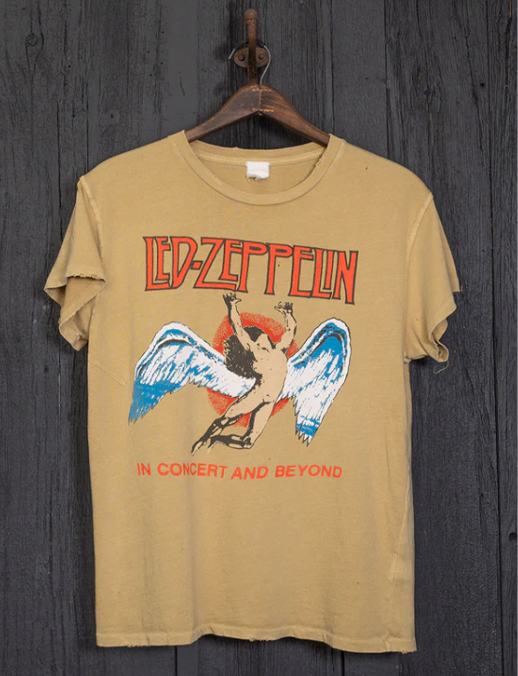 Led Zeppelin In Concert & Beyond, Sand