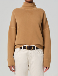 Cara Turtleneck, Marcona