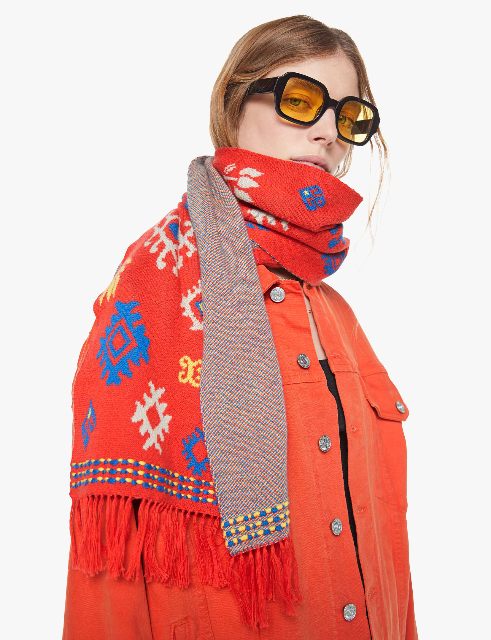 The Neck and Neck, Folksy Fringe