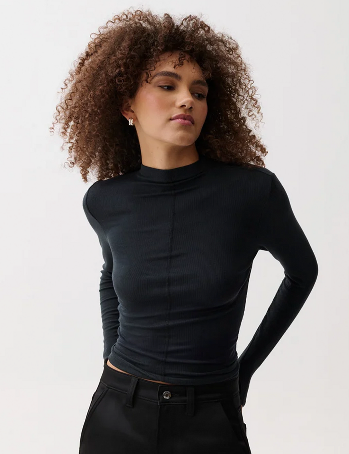 Dara L/S Funnel Top, Noir