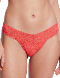 Signature Lace Low Rise Thong, Hibiscus Bloom Pink