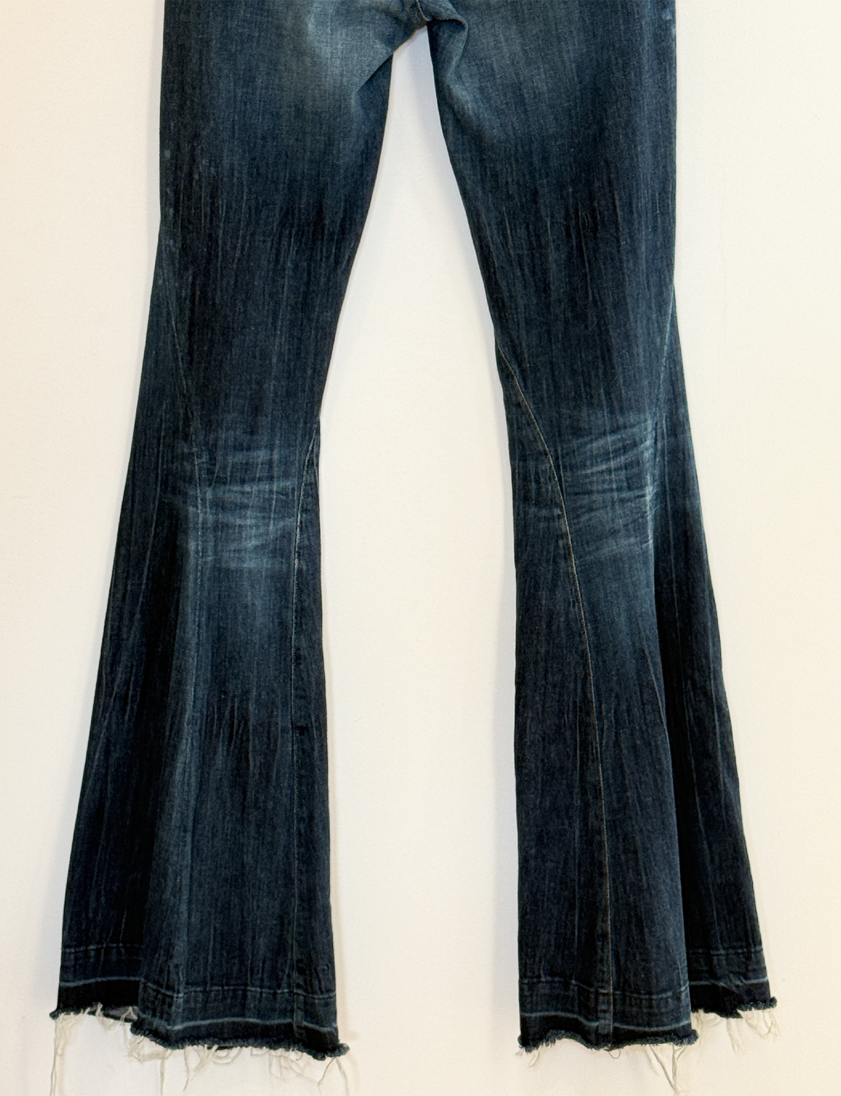 Citizens Of Humanity Indigo #002 Low Waist Flared Jeans