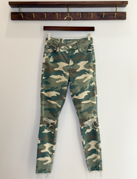 Mother Denim High Waisted Looker Ankle Fray, See Me