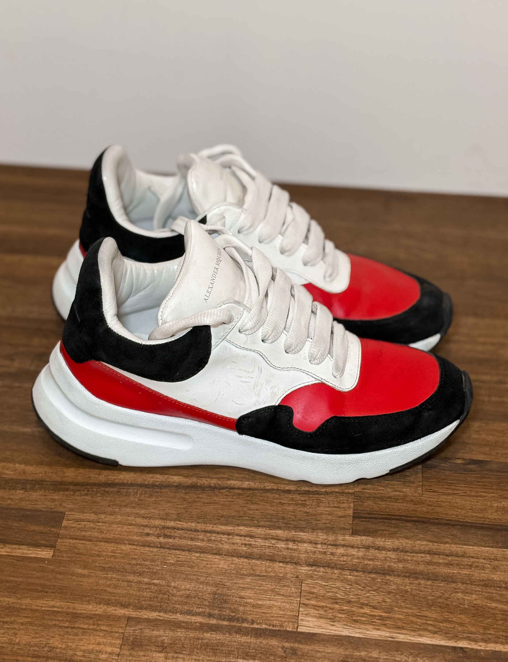 Alexander McQueen Oversized Runner Sneaker, Red/Black