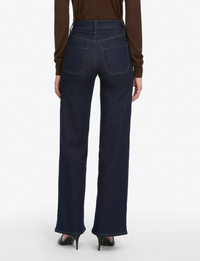 Le Slim Modernist Palazzo, Rinse