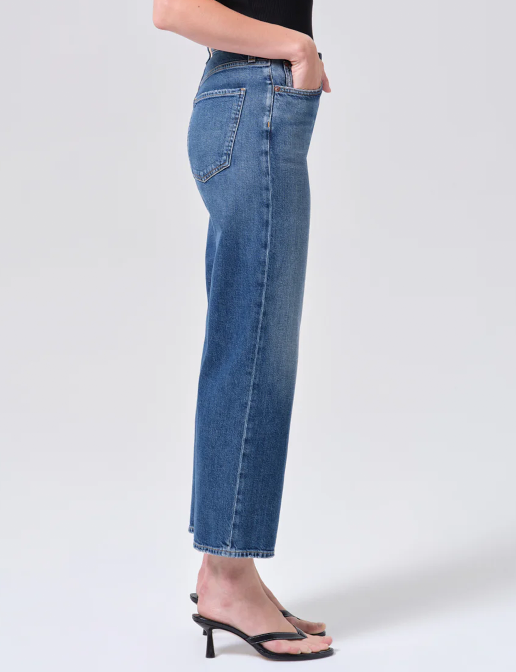 Harper Mid Rise Straight Leg Crop, River
