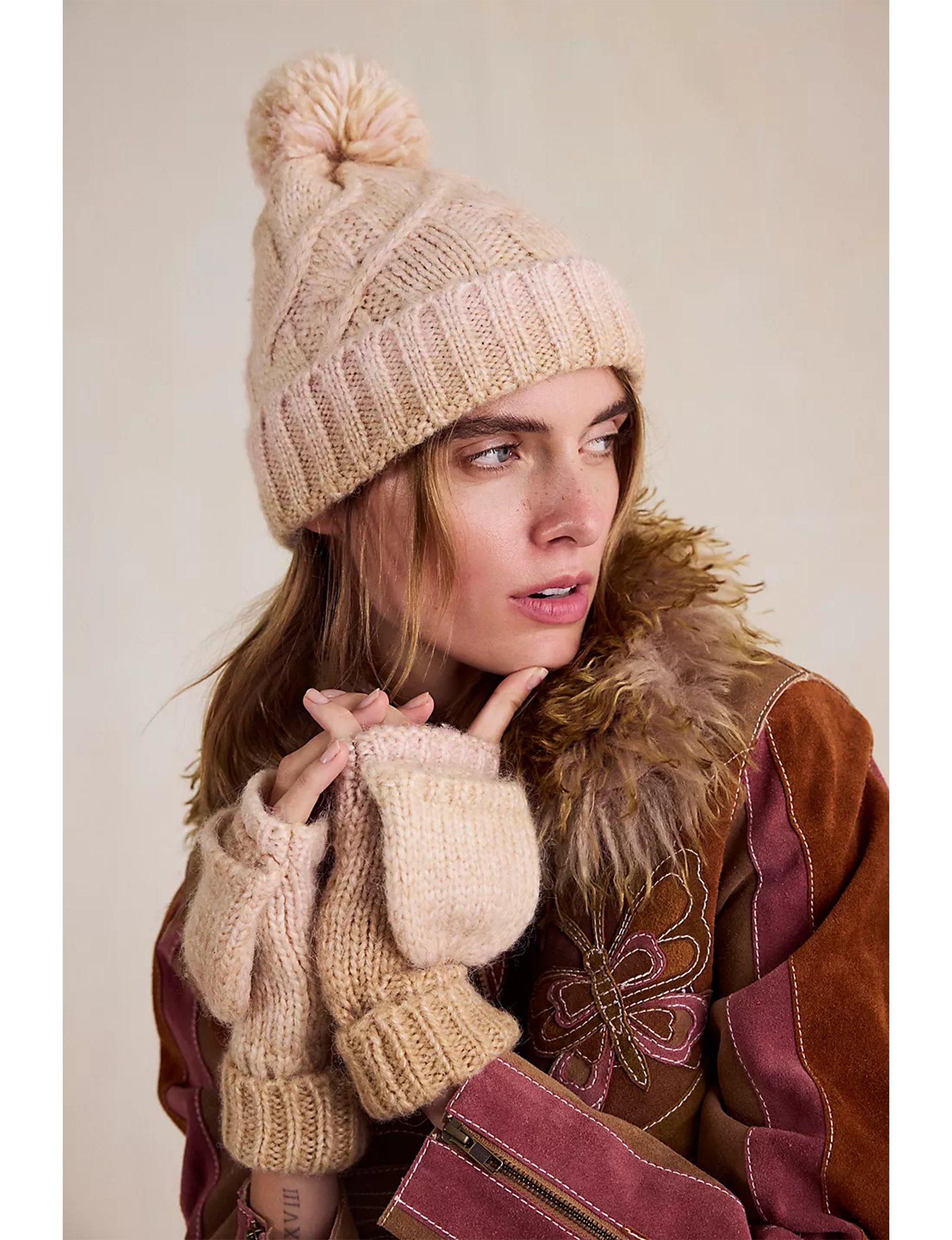 Rainbow Run Hat + Gloves, Ivory