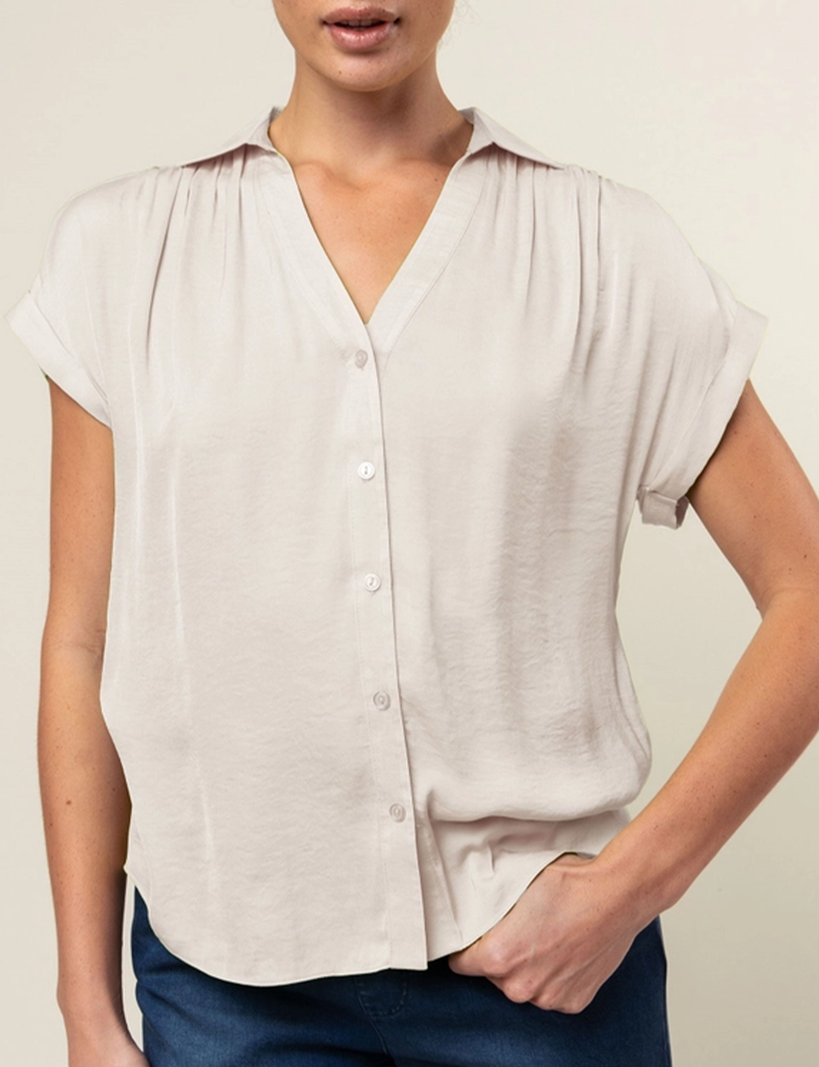 Laney Blouse, Papyrus