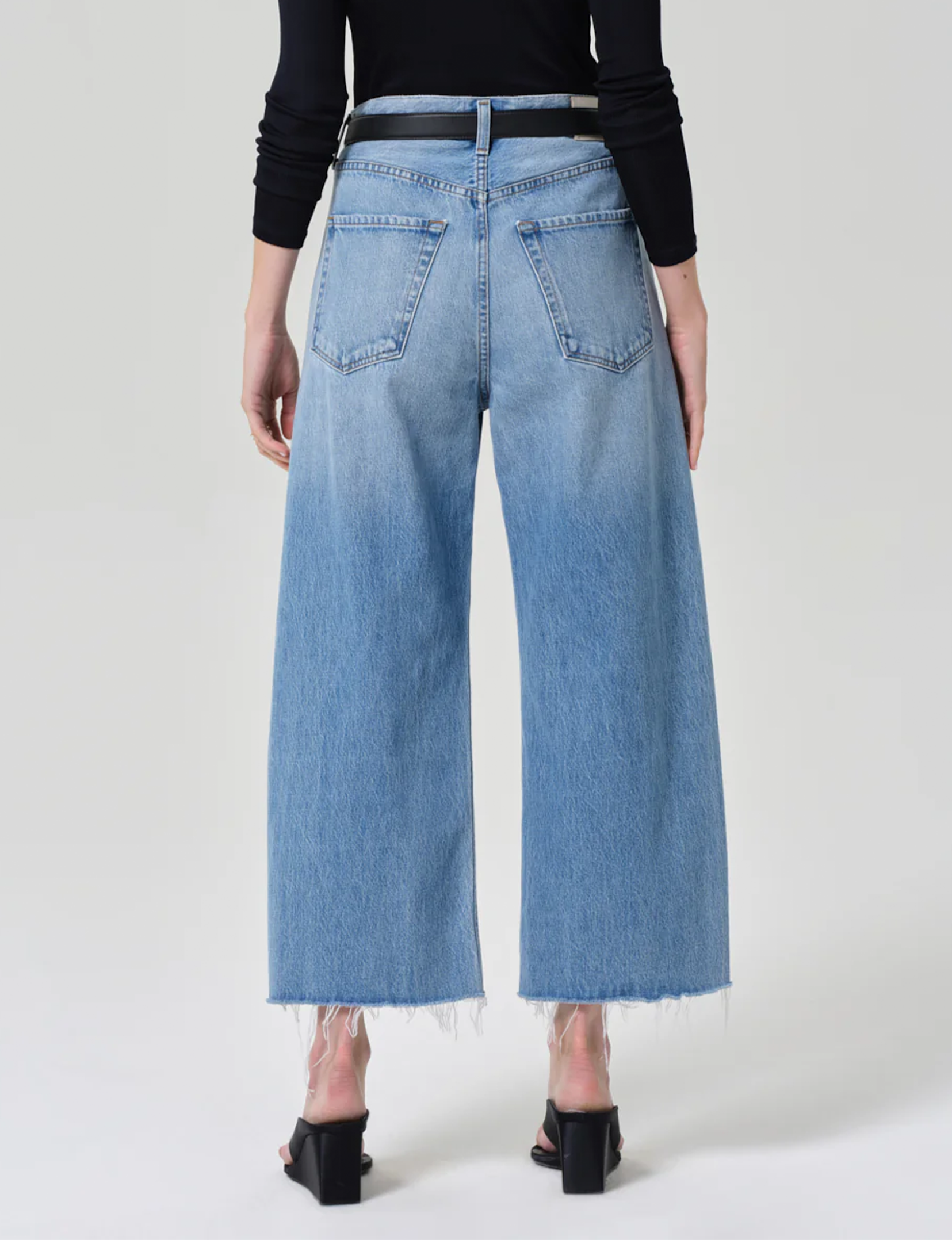 Ayla Raw Hem Crop, Honour
