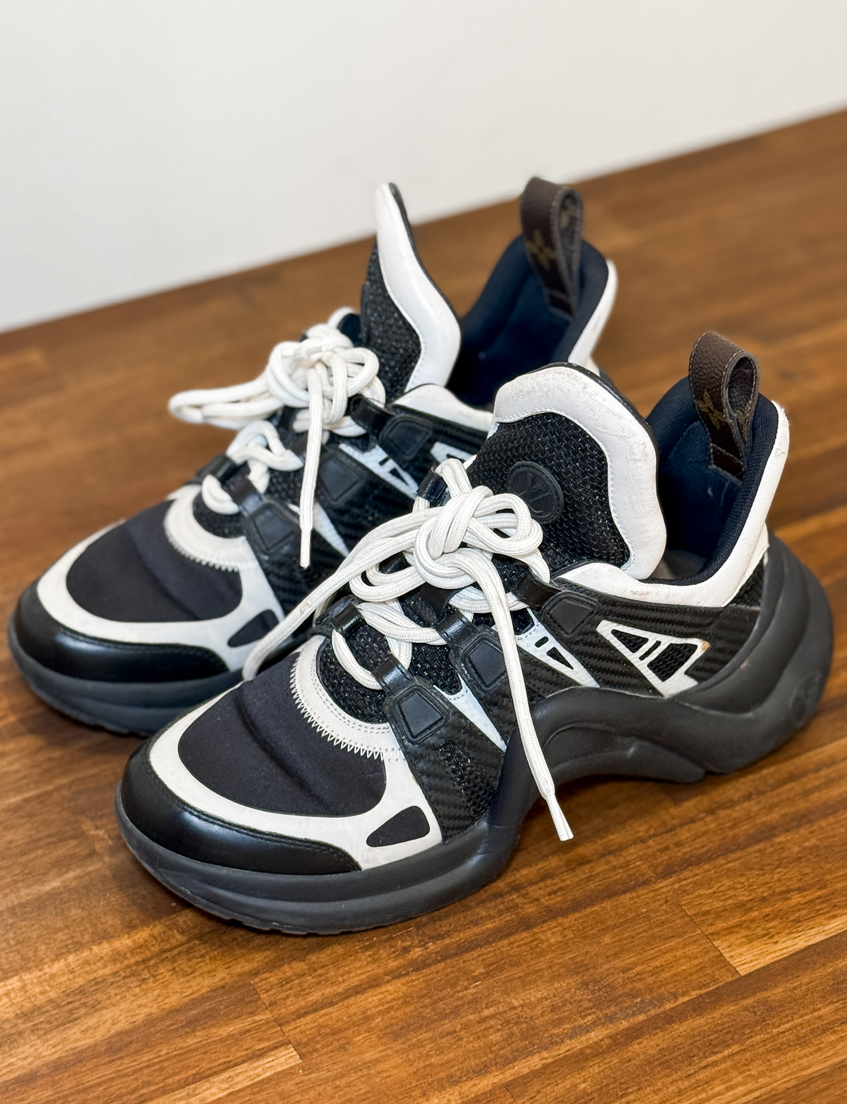Louis Vuitton Archlight Panelled Sneaker, Black/White