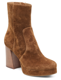 Valary Boot, Cocoa Suede