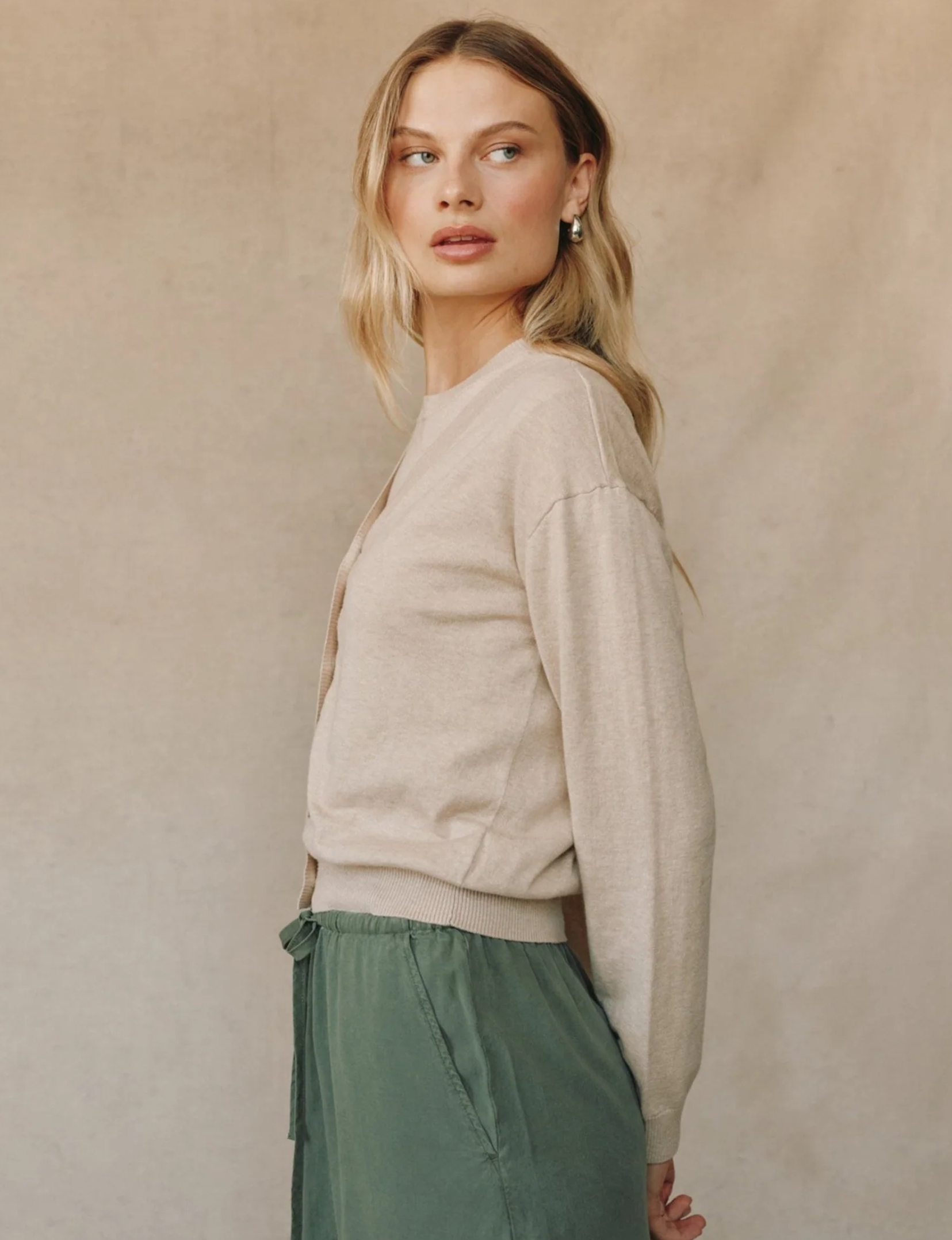 Lightweight Cardigan, Sable Sand