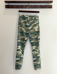 Mother Denim High Waisted Looker Ankle Fray, See Me