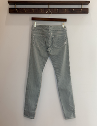Rich & Skinny Jean, Railroad