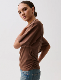 Veronica Kimono Fitted Tee, Lindt