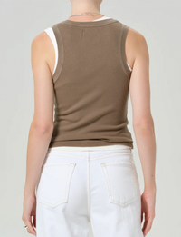 Caralyn Tank, Cocoa