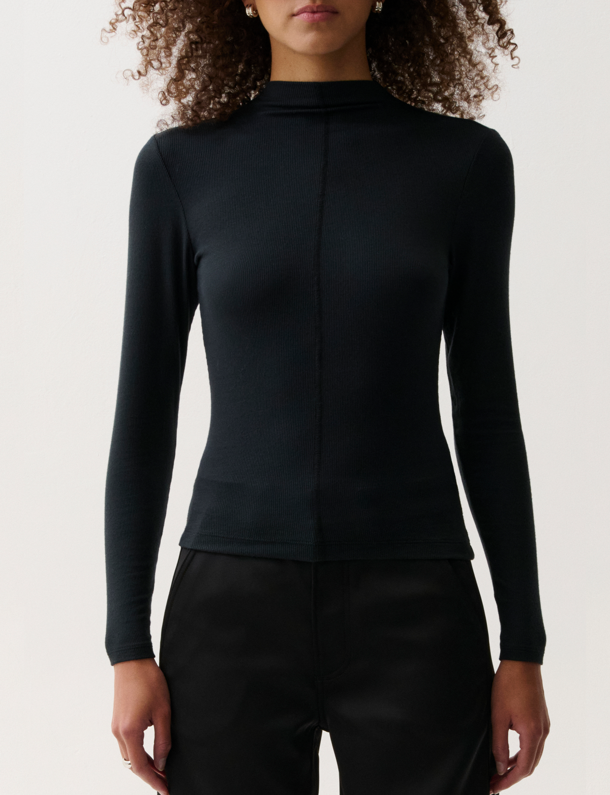 Dara L/S Funnel Top, Noir