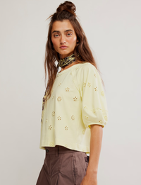 Jessie Eyelet Tee, Lemon Water/Combo