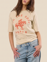 Willie Nelson on The Road Raglan, Sand