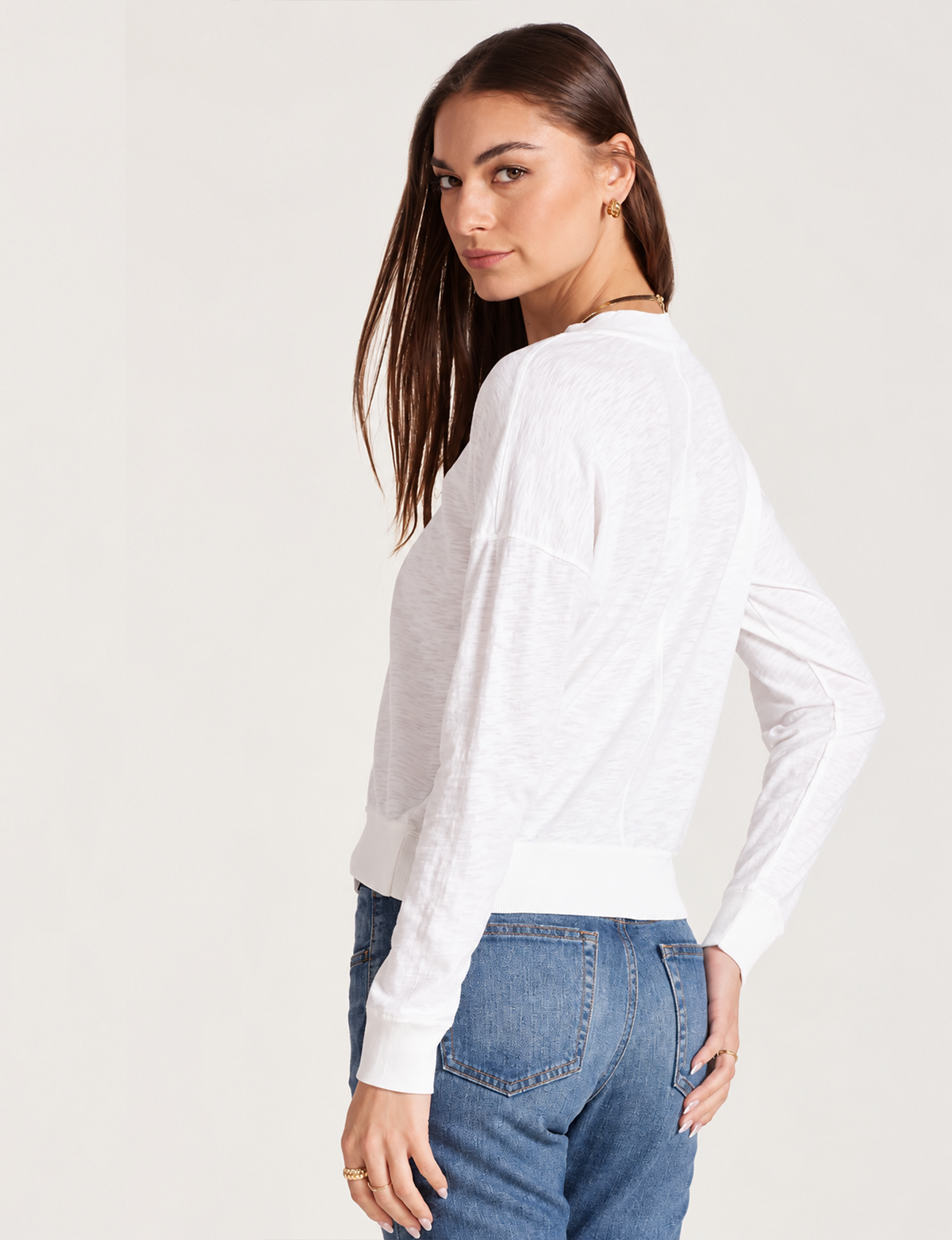 Deep VNeck Pullover, White