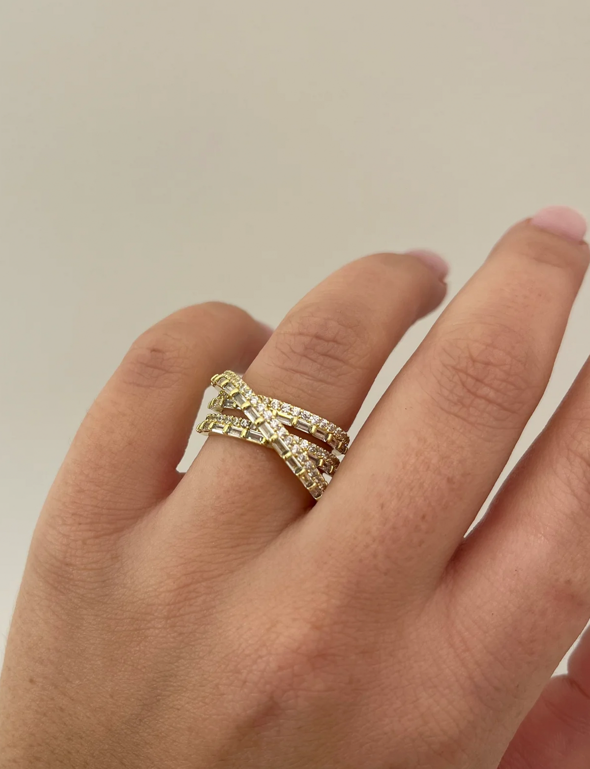 Rachel Criss-Cross Ring, Gold