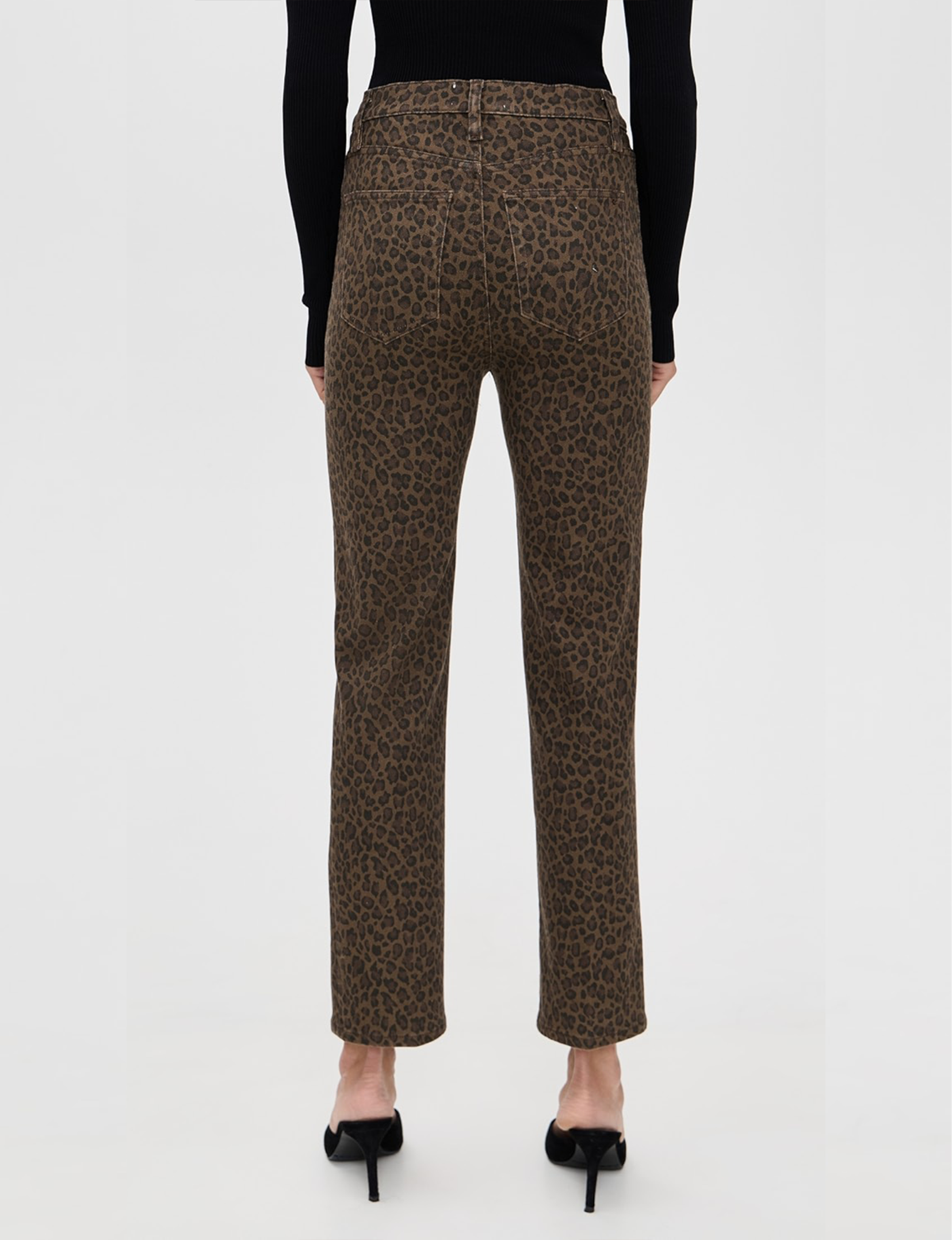 Le Sleek Straight, Leopard