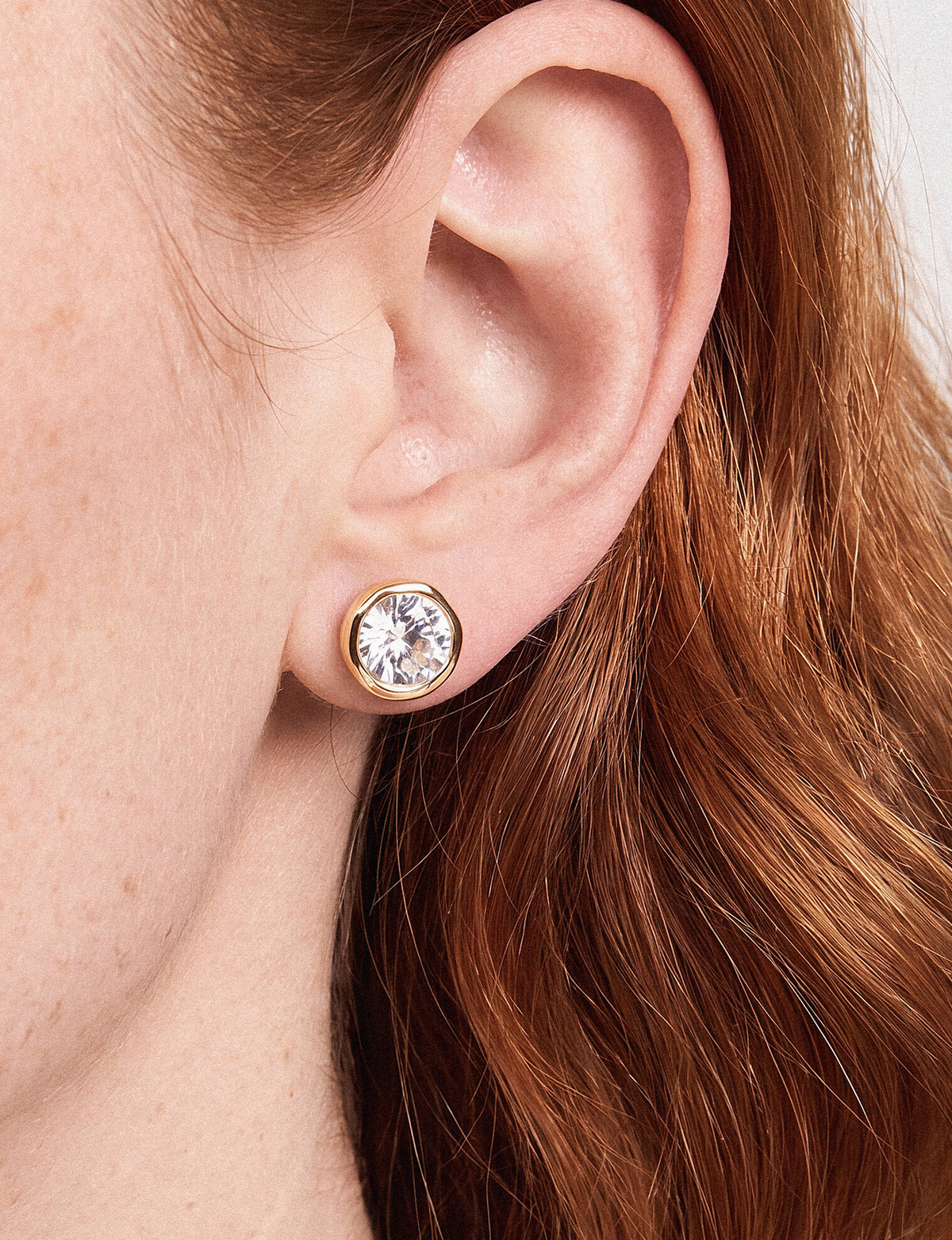 Circle Luxe Studs, Crystal/Gold