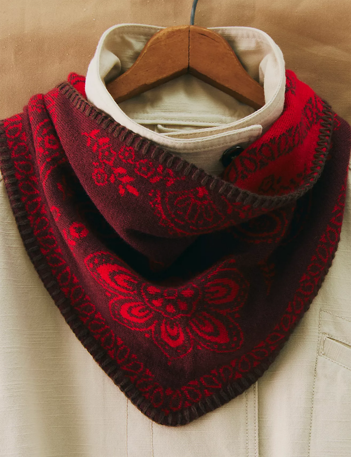Carmen Knitted Triangle, Wine