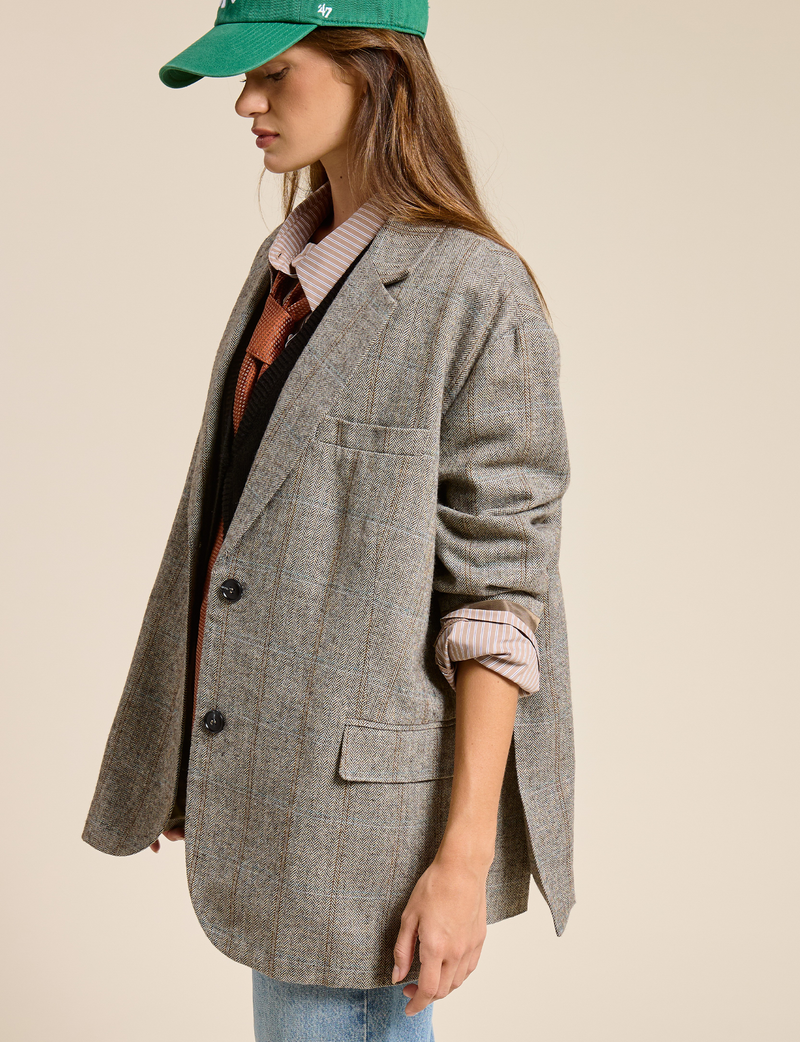 Oversized Boyfriend Blazer, Brown Plaid