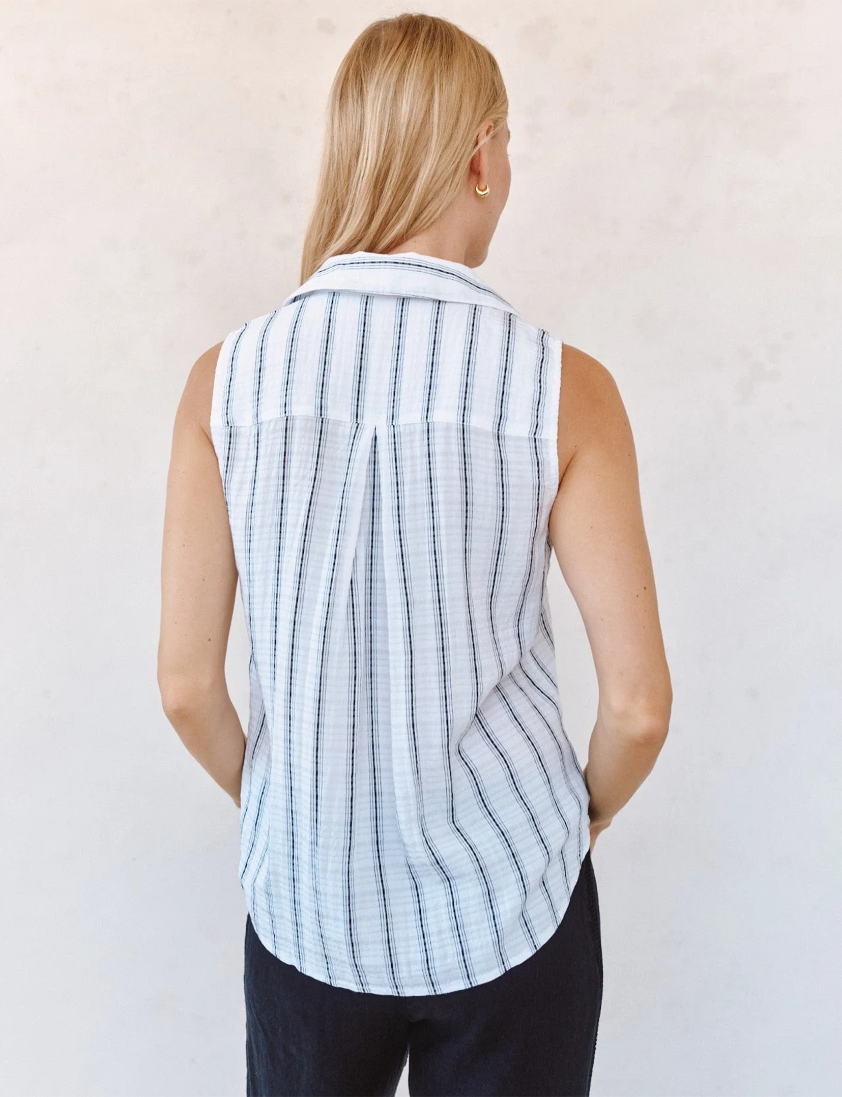 Sleeveless Top, Black/White Shadow