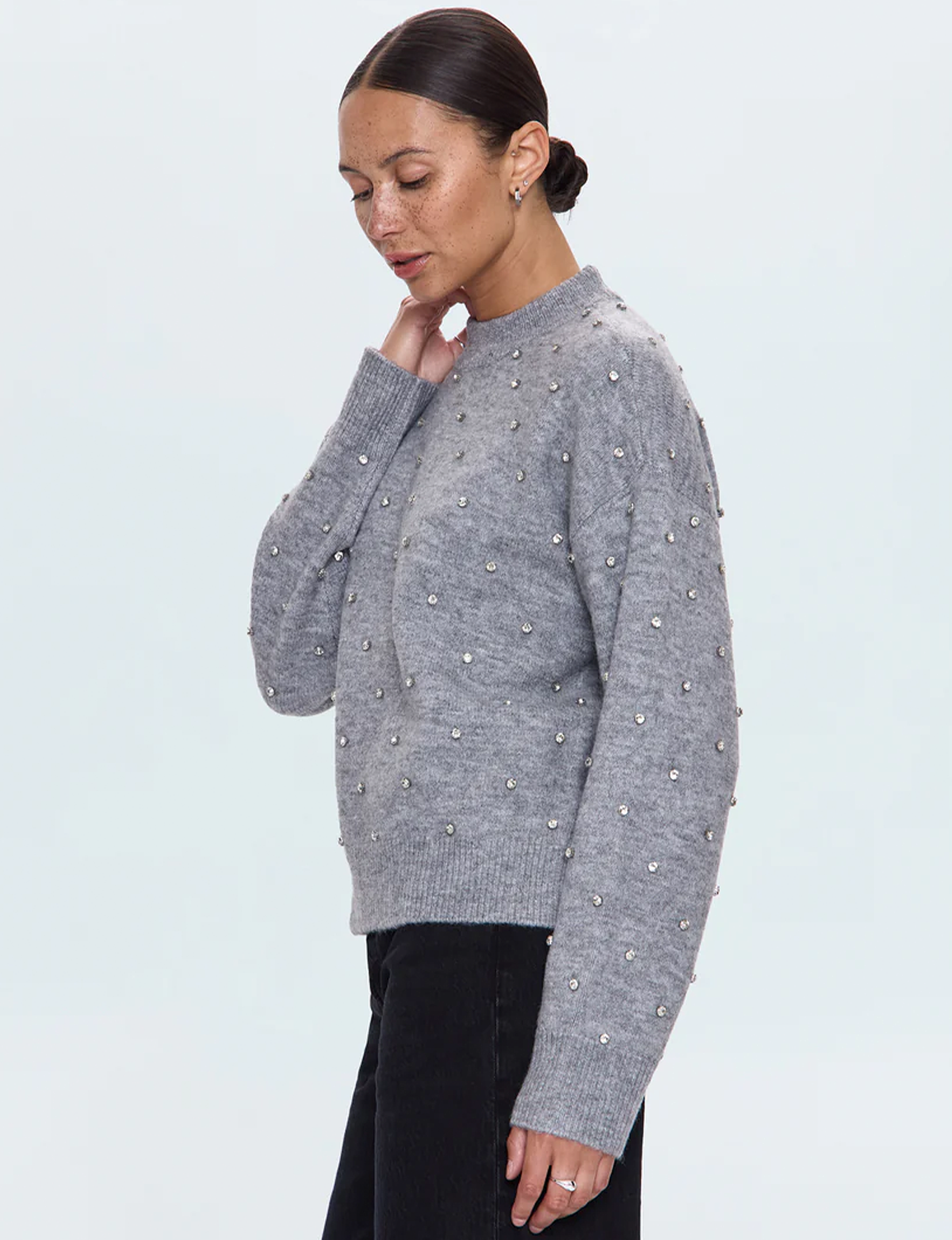 Aura Relaxed Sweater, Charcoal Diamonte