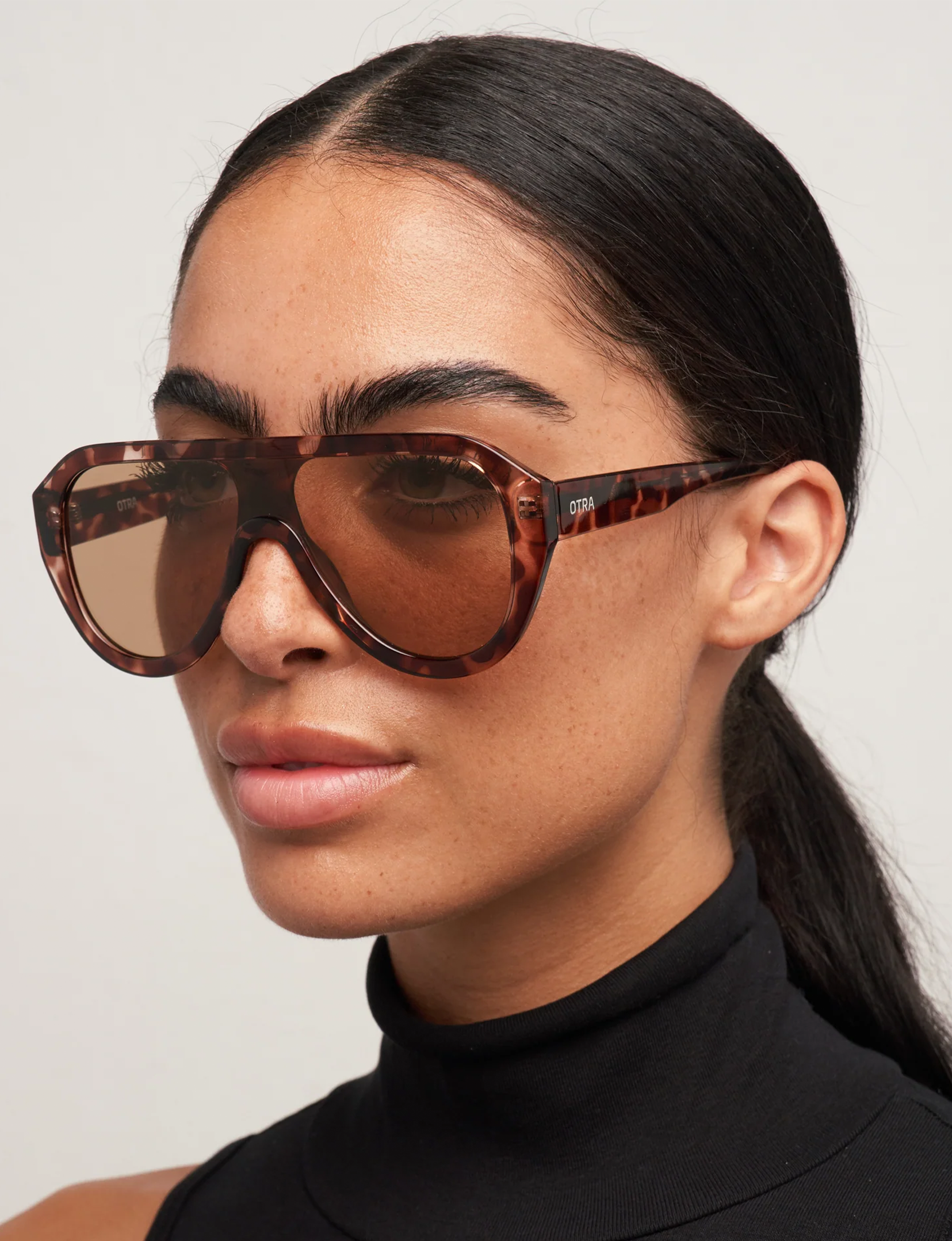 Cameron Sunglasses, Tort/Brown