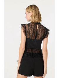 Katarina Top, Black