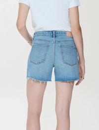 Kennedy Shorts, Escape
