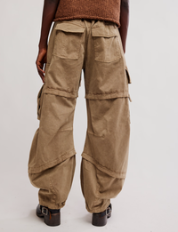 Reef Curved Cargo Twill Pants, Aloe