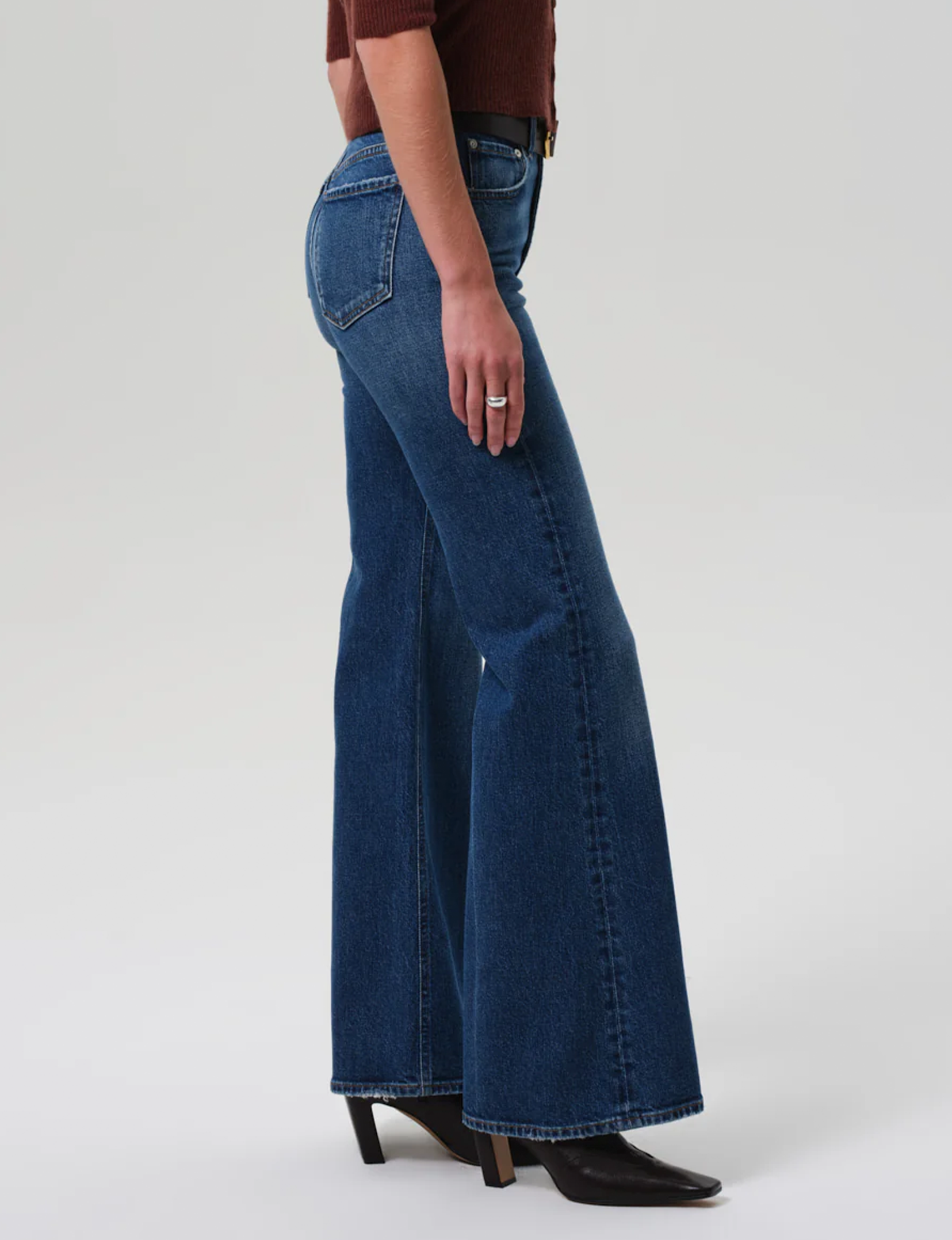 Kimberly 70's Flare, Cruise