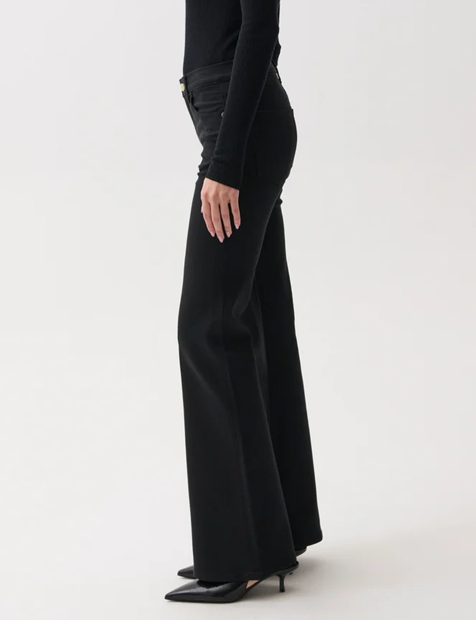 Kinsley Mid-Rise Ultra Flare, Black Ink